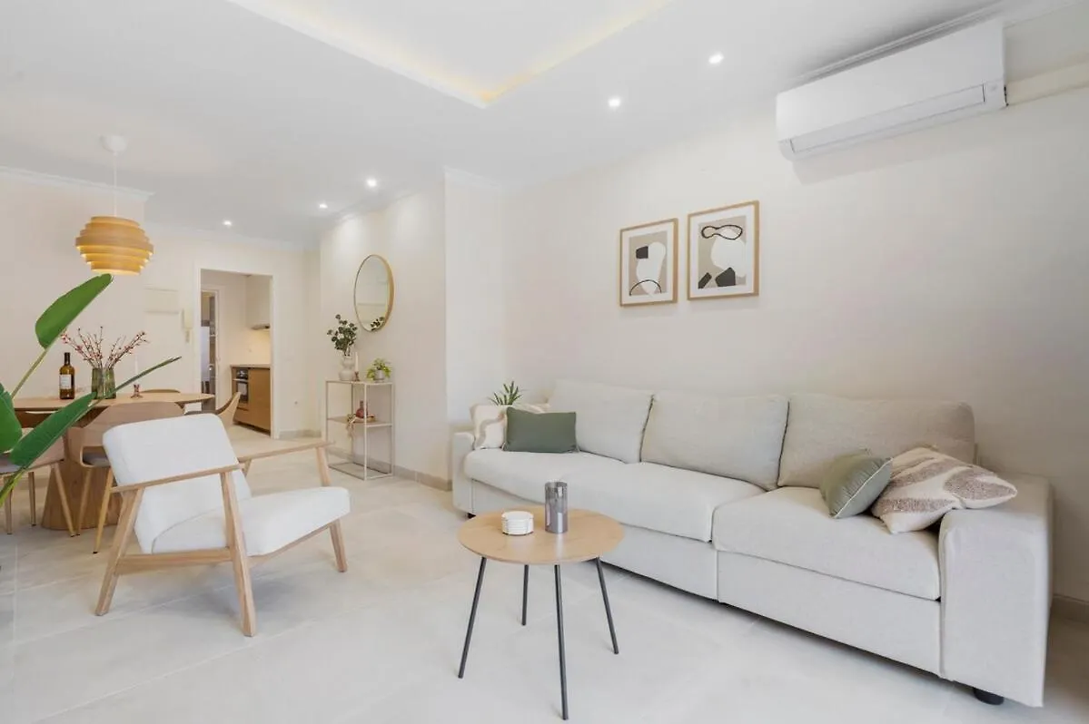 New Modern Apartment, 2Br, Pool, Flores Del Golf MIJAS COSTA